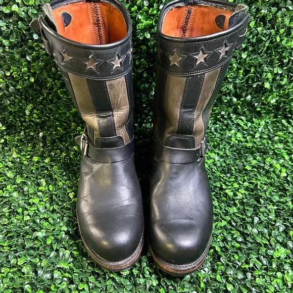 Frye | Shoes | Frye Black And Brown Leather Combat Boots  display picture 2